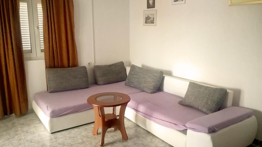 Apartments Solta Nečujam 외부 사진